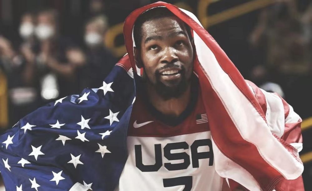 它向大众展 它向大众展