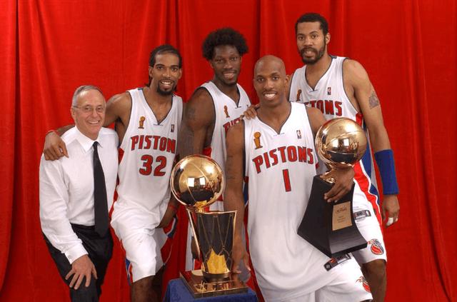 但她在关键 但她在关键